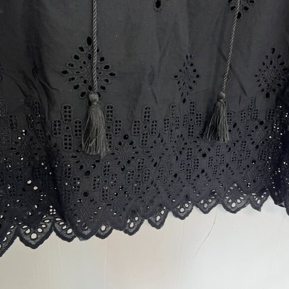 Adiva Top Black Eyelet Embroidered Tassel Tie Scalloped Hem 3X - Picture 3 of 6